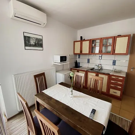 Bóbita Apartman Sárvár Zewnętrze zdjęcie